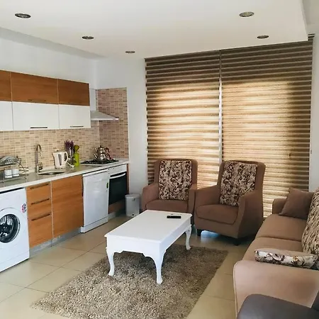 3+1 In Hisaroenue Center * فتحية