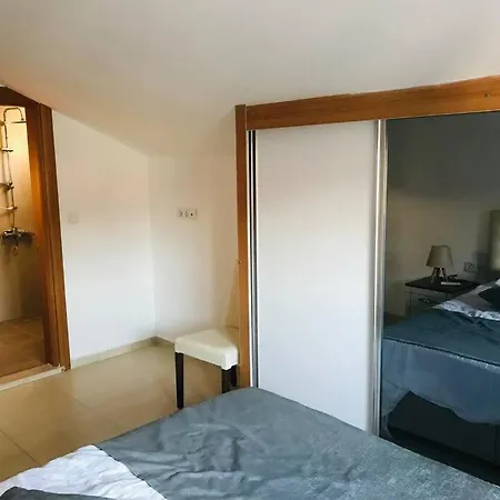 3+1 In Hisaroenue Center